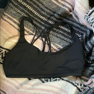 Size 8 lulu lemon sports bra